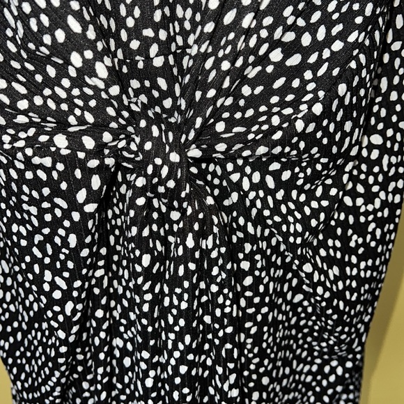 A Beautiful Soul NWOT Front Tie Plus Size Dress - Picture 2 of 4